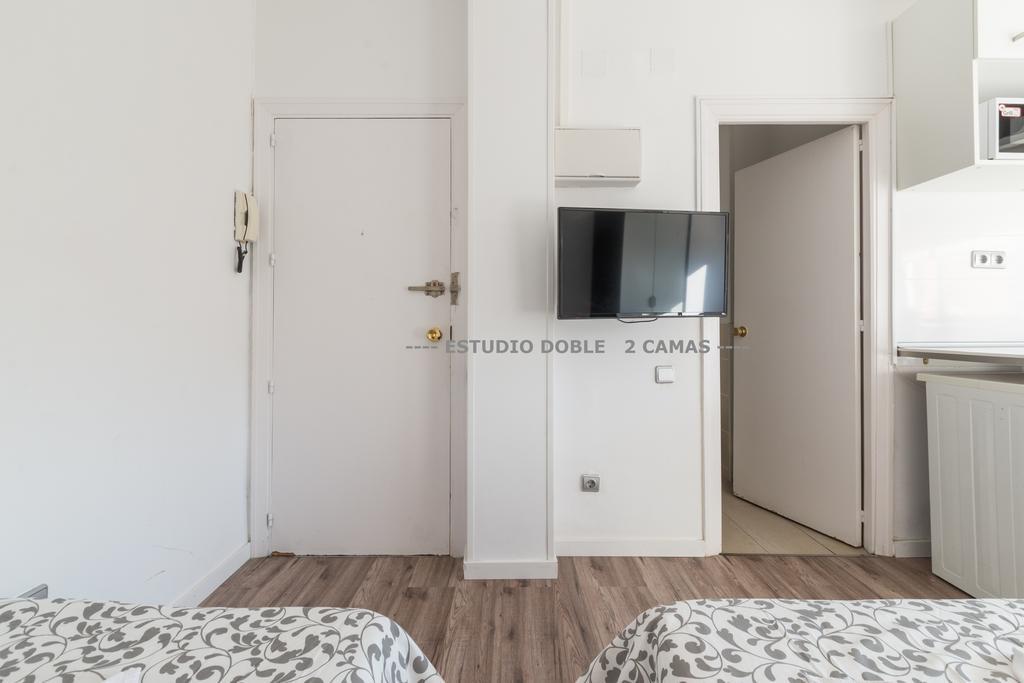 Apartamentos Arapiles Madrid Exteriör bild
