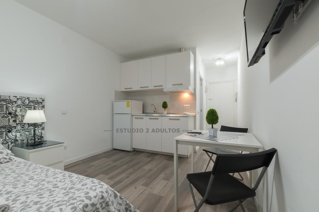 Apartamentos Arapiles Madrid Exteriör bild